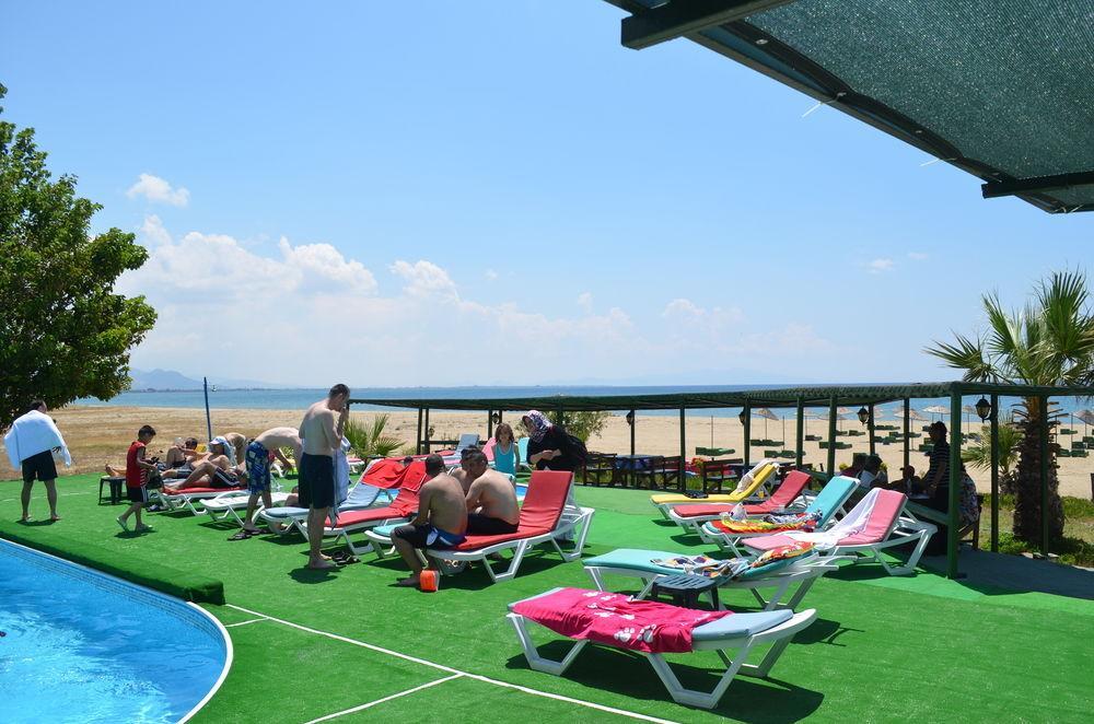 Alder Hotel Айвалык Экстерьер фото
