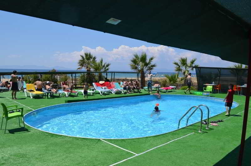 Alder Hotel Айвалык Экстерьер фото