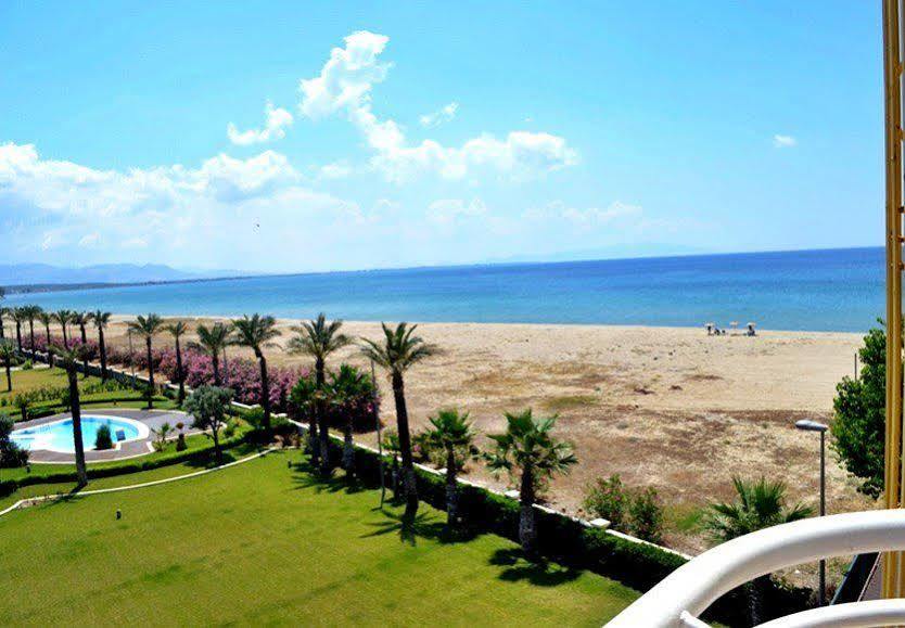 Alder Hotel Айвалык Экстерьер фото